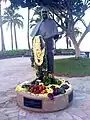 Estátua do Príncipe Kūhiō em Waikiki
