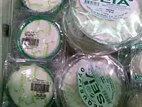 Requeijão português, equivalente à ricota brasileira.