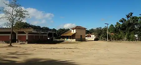 Terminal rodoviário e antiga estação ferroviária