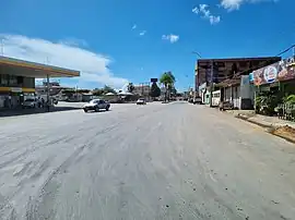 Avenida Tancredo Neves, uma das principais da cidade
