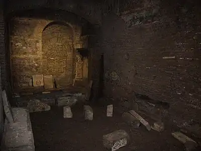 Restos da basílica primitiva