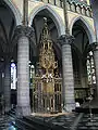 Tabernáculo na Igreja de St. Martin, Kortrijk, Bélgica.