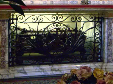 A grelha de São Lourenço, no altar-mor