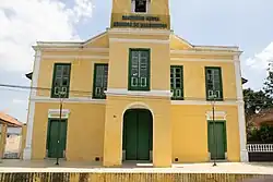 Santuário Nossa Senhora do Bonsucesso, que nomeia o bairro.