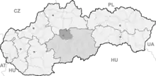 Mapa da Eslováquia com a região e distrito de Banská Bystrica destacado.