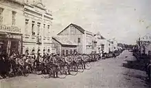 Desfile militar na década de 1930.