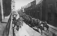 Soldados do exército lituano andando a cavalo em Klaipėda, 1923