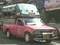Um songthaew em Buriram.
