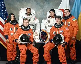 Chawla, Lindsey, Scott, Doi, Kregel e Kadenyuk