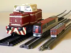 Comparação de modelos nas escalas: TT, ZZ e T.