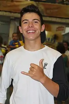 Thomaz Costa como o estudioso Daniel Zapata.