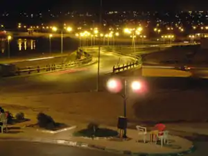 Vista noturna de Tobruque