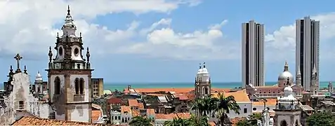 Torres de algumas igrejas do Recife