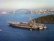 Constellation no Porto de Sydney Austrália.