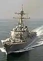 O destroyer USS Winston S. Churchill, já como membro da 5ª Frota da marinha americana, em patrulha pelo Golfo Pérsico.