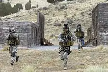 Boinas verdes em treinamento.