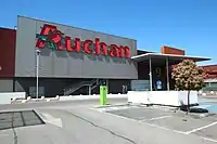 Uma loja Auchan em Polónia.