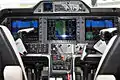 Cockpit do Phenom 100