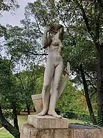 Vento Garroa, estátua de 1954 de Soares Branco, no Parque Eduardo VII, em Lisboa.