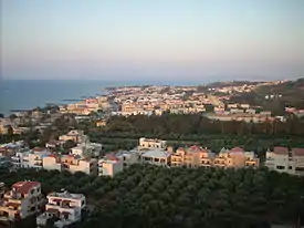 Vista desde a chamada Acrópole de Plataniás