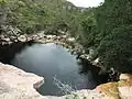 O poço, visto da cachoeira