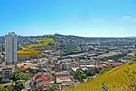 Vista parcial do Iguaçu a partir da Rua Arariboia