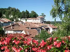 Vista global de Aubeterre-sur-Dronne.