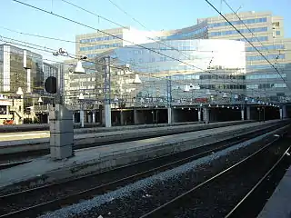 As plataformas laterais das vias 1 a 9.