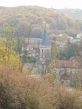 Vista da igreja e vale de Sainte-Croix