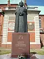 Monumento de Stefan Wyszyński em Włocławek perto do Catedral