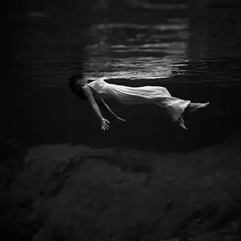 Vista submersa de uma mulher (1947)
