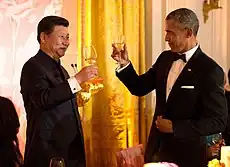 Xi Jinping vestindo um túnica Mao durante um jantar de Estado na Casa Branca (2015)