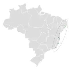Distribuição geográfica do anambé-de-asa-branca.