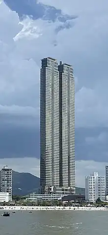 Yachthouse Residence Club