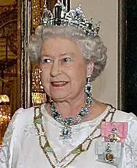 A rainha Elizabeth II, monarca (1) britânica